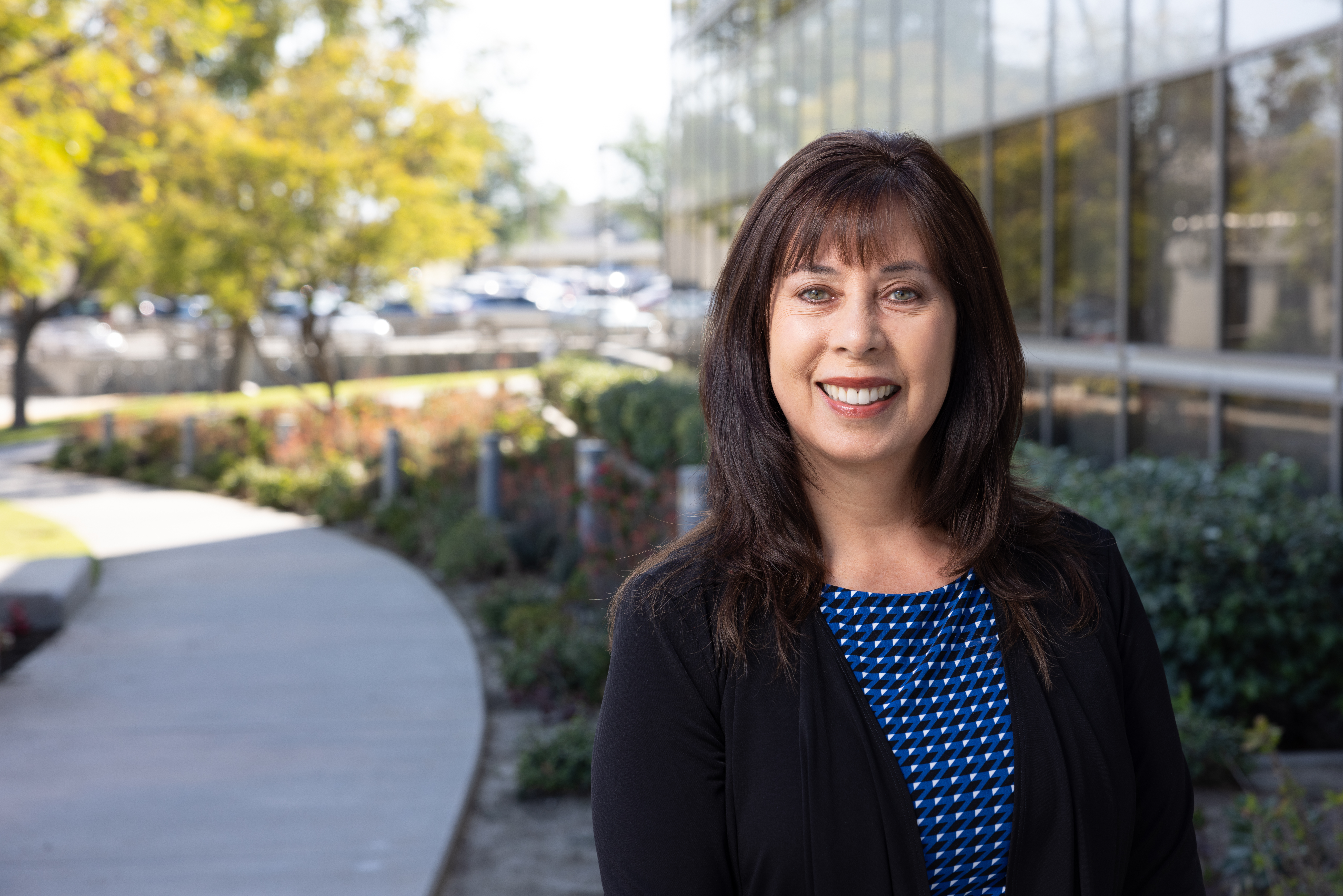 Headshot Esther Forde, RN, MA, MBA