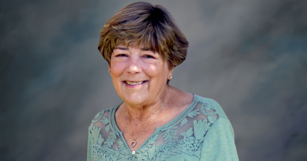 headshot of Shirley