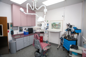 Operatory inside the oral and maxillofacial surgery clinic